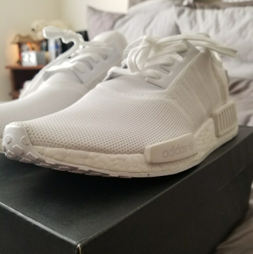 Adidas NMD R1 Triple White